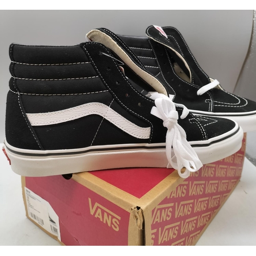 158 - Brand New Vans SK8-Hi Trainers. Size 8 (Adult). Boxed.