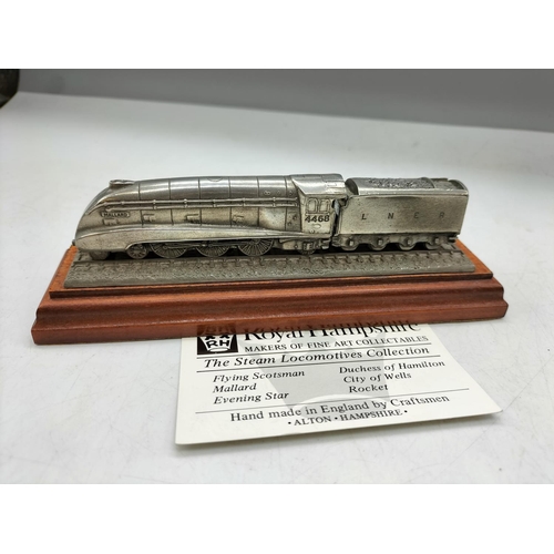 552 - Model of 'Mallard' Train Boxed plus Coal VW Beetle (A/F).