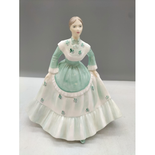 189 - Coalport Ladies of Fashion 19cm Lady Figure 'Beverley'.