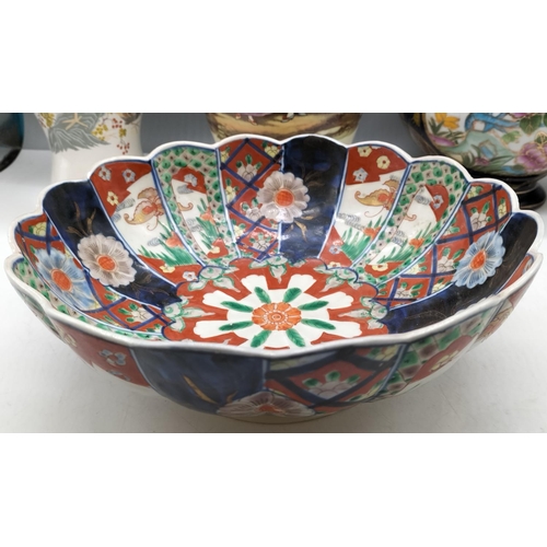 329 - Japanese Imari Pattern Bowl (10cm High, 25cm Diameter) plus 3 x Japanese Vases. Tallest being 31cm.