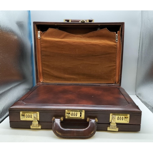 339 - Vintage Double Size Brief Case.