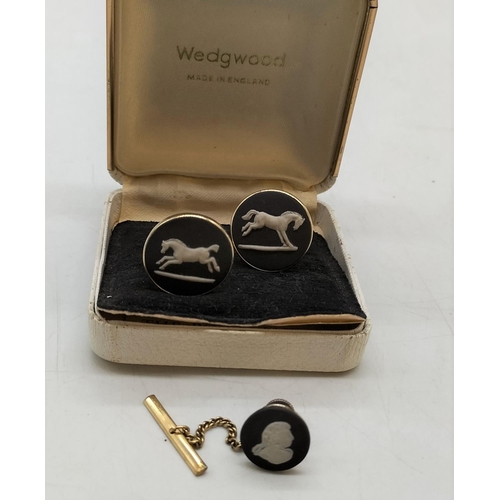 72 - Wedgwood Jasper Cufflink and Tie Stud Set.