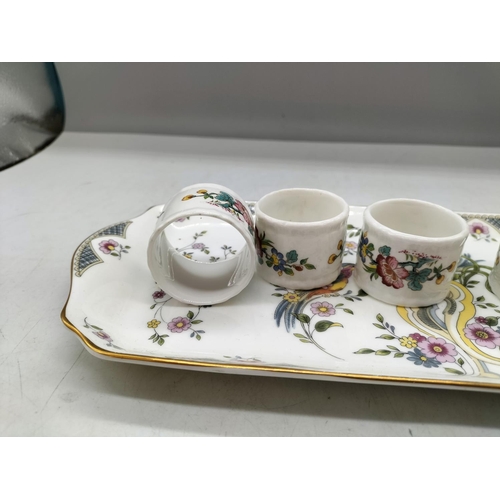 85 - Coalport 'Paradise' Tray 29cm x 14cm plus Ming Rose Napkin Rings (4).