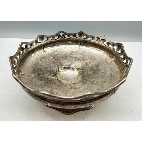 1 - Solid Silver Pedestal Footed Bowl by Pearce and Sons, Sheffield, 1906. 10cm High, 21cm Diameter. 518... 