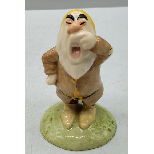 117 - Royal Doulton Limited Edition 854/2000 Dwarf Figure 'Sneezy' SW6.