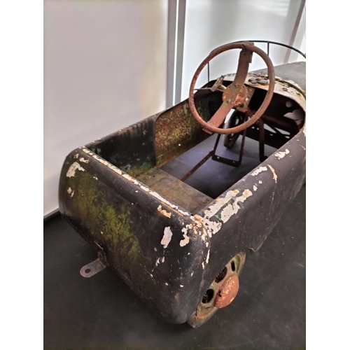 194 - Old 'Barn Find' Peddle Car. 104cm Long, 48cm High, 41cm Wide. This Lot is Collection Only.