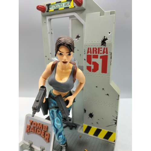 200A - Lara Croft 'Tomb Raider' 27cm Figure 'Area 51'.