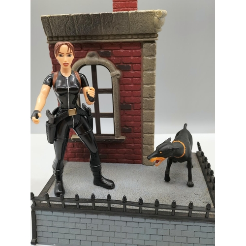 210A - Lara Croft 'Tomb Raider' with Doberman 25cm Figure