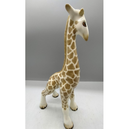 40 - W R Midwinter 30cm Giraffe Figure.