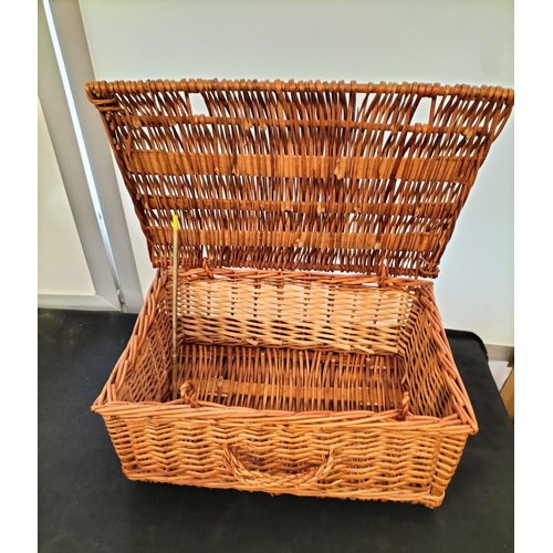 458 - Wicker Basket. 44cm x 30cm x 20cm