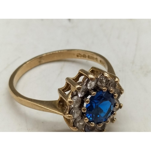 41 - 9ct Gold Dark Blue Stone Ring. Size O. 2.81 Grams