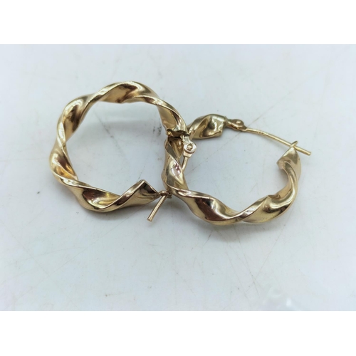 215A - 9ct Gold Earrings. 1.7 Grams.