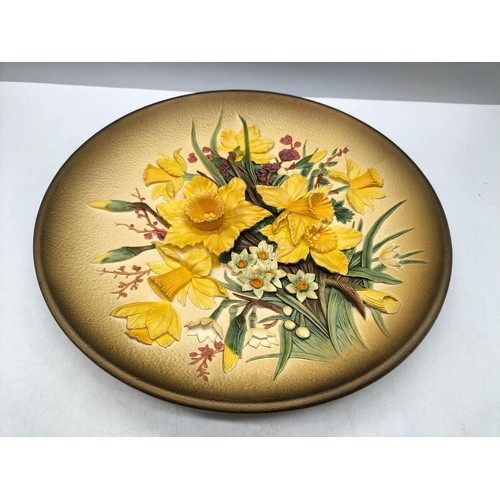 616 - Vintage Bossons 30cm 'Daffodils' Plaque.