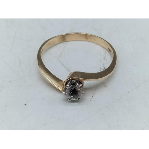 91 - 14ct Gold Diamond Solitaire Ring. Size Q. 2.2 Grams.