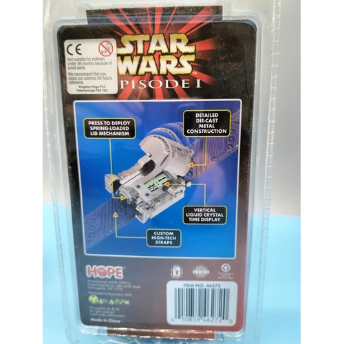 120 - Hasbro Star Wars Episode 1 R2D2 Die-Cast Watch in Original Blister Pack plus 20th Anniversary 9cm Ba... 