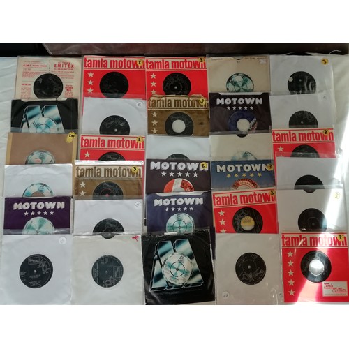 178 - Motown/soul a Nice collection of approx 115 7 inch 45rpm singles  mostly from ythe Motown label