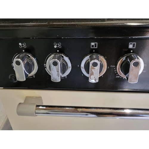 609 - Cookmaster Leisure Gas/Electric Cooker. 90cm Wide, 67cm Deep, 95cm High. This Lot is Collection Only... 