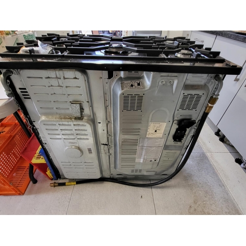 609 - Cookmaster Leisure Gas/Electric Cooker. 90cm Wide, 67cm Deep, 95cm High. This Lot is Collection Only... 