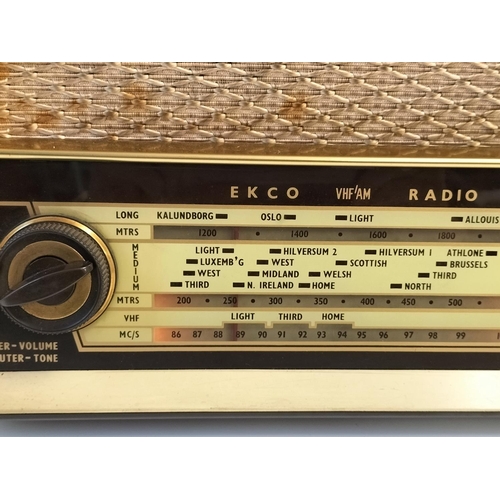 289 - EKCO  VHF/AM Box Valve Radio. Model U319A. Good Working Order. 27cm High, 36cm x 19cm.