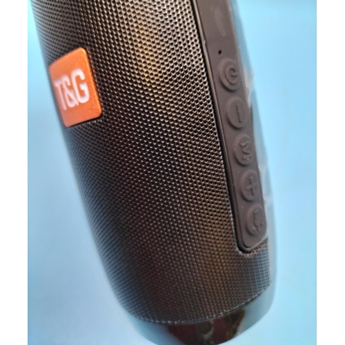 424 - TG-157 Portable Wireless Stereo Speaker. Boxed.