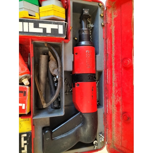 512 - Hilti DX400 Industrial Nail Air Gun in Box with Extras.