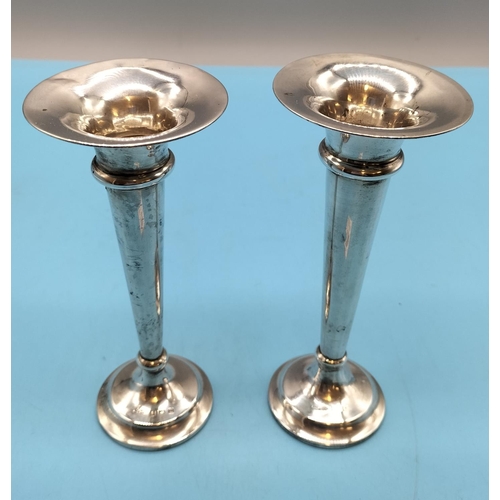 279 - 2 x Silver Hallmarked 14cm Trumpet/Posy Vases. Rubbing to Hallmark.