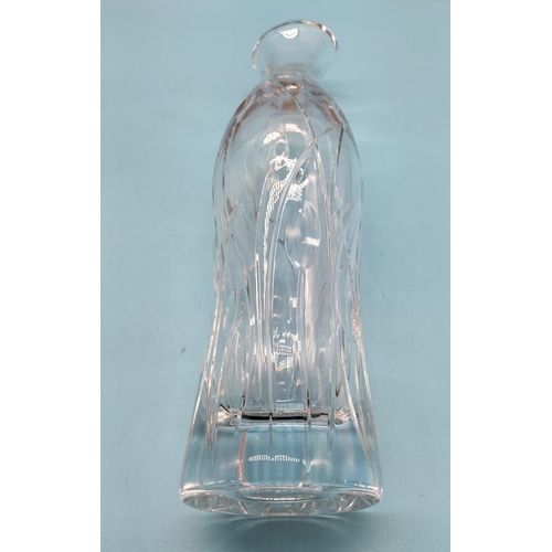 465 - Boxed Royal Doulton 35cm Crystal Vase.