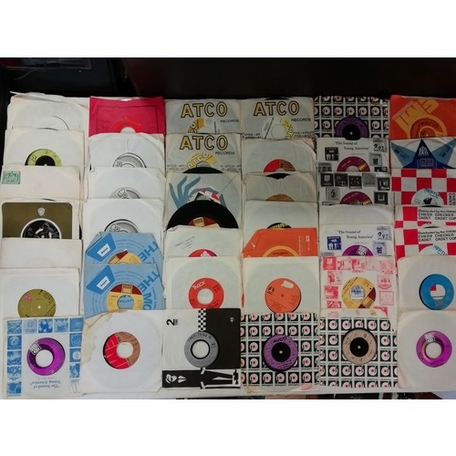 175A - Funk/Soul/Northern Soul/ Motown a really good collection of approx. 110 7inch 45rpm singles (some De... 