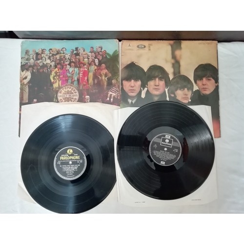 136 - The Beatles 4xLp to include PCS 7027 