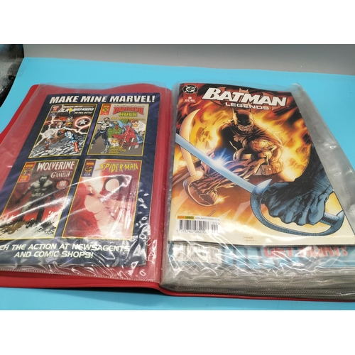 520A - Folder containing 8 x Marvel & DC Comics - X-Men, Batman, Spiderman, etc.