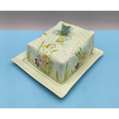 303 - Beswick Butter/Cheese Dish. 17cm x 15cm x 10cm.