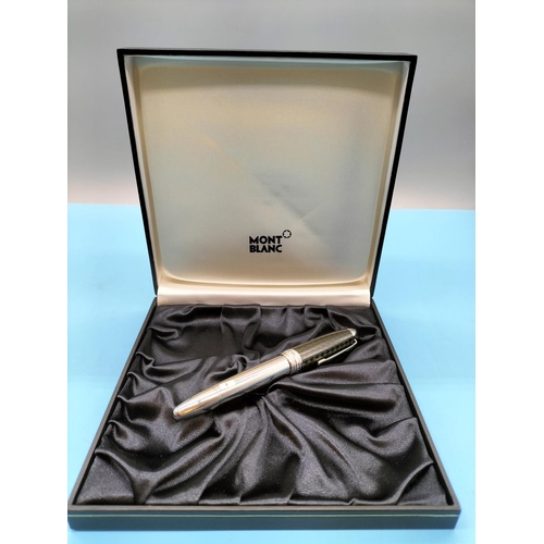 8 - Mont Blanc 18kt Nib Meisterstuck 4810 Fountain Pen with Box and Service Guide. serial no HY2099430