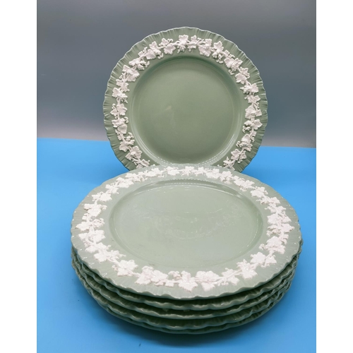 127 - Wedgwood Green Queensware 26cm Dinner Plates (6).