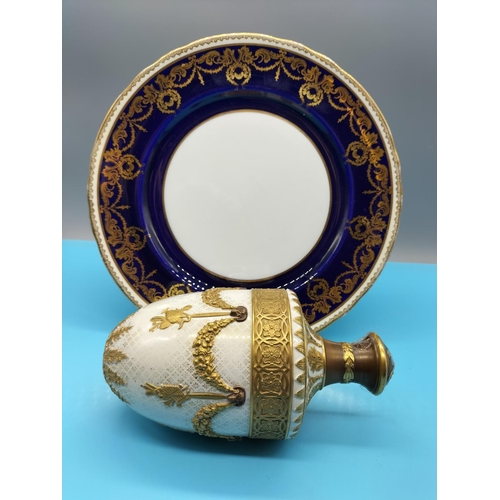 21 - c1939 Aynsley 26.5cm Cobalt Blue and Gold Dinner Plate plus 19cm Gilded Porcelain Urn (Urn A/F).