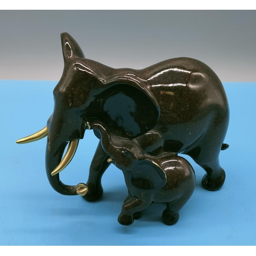 33 - Aynsley China Animal Kingdom Collection 13cm Figure 'Mother and Baby Elephant. A/F Damage to Tusk.