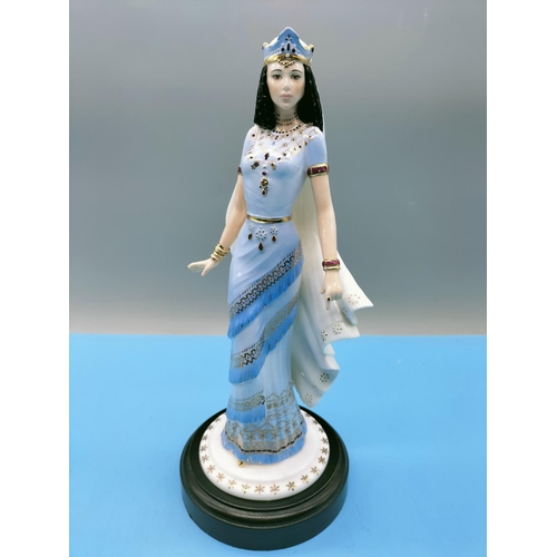 35 - Coalport 28cm Limited Edition Figurine 'Queen of Sheba' on Wooden Base and with Certificate of Authe... 