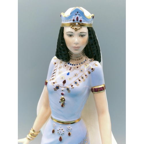 35 - Coalport 28cm Limited Edition Figurine 'Queen of Sheba' on Wooden Base and with Certificate of Authe... 