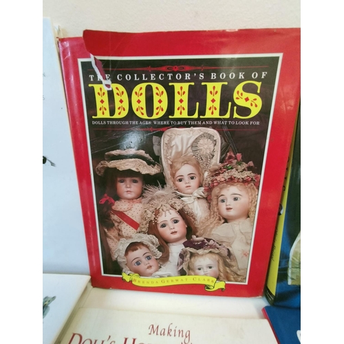 602 - Collection of Dolls, Dolls Houses and Teddy Bear Books.