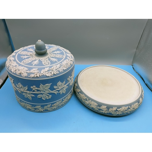 66 - Large Blue and White Jasper Dip Cheese Dome. 24cm High, 28cm Base Diameter. Slight Damage to Relief ... 