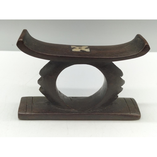 360 - Ashanti Tribe Napkin Rings/Cutlery Rest (4) plus 9 x Napkin Rings (Wood and Leather).