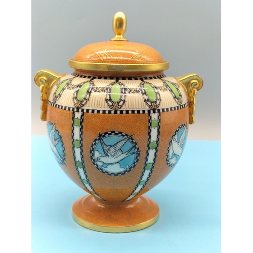 151 - Royal Worcester 17cm Twin Handled Lidded Urn. Dated 1919. Small Nip to Rim.