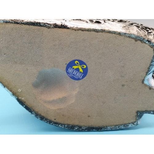 132 - Silver Coloured Resin 25cm Figure of a Mother and Child.