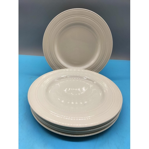 147 - Jasper Conran for Wedgwood 23cm Salad Plates (6) in the 'Strata' Pattern.