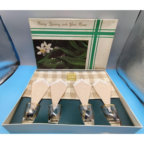 158 - 1960s Boxed Irish Linen Tray Cloth, Glass Mats and Glasses.