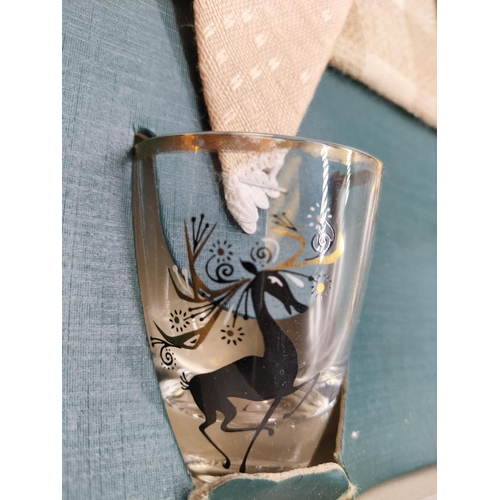 158 - 1960s Boxed Irish Linen Tray Cloth, Glass Mats and Glasses.