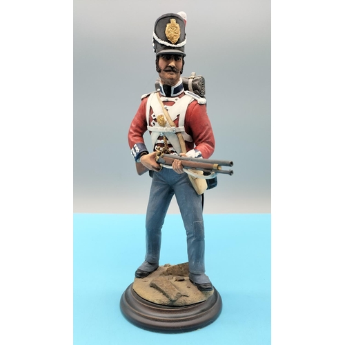 263 - Ballantynes of Walkerburn 26cm Figure of a 'Kings Own 4th on Foot'.