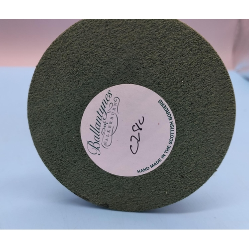 263 - Ballantynes of Walkerburn 26cm Figure of a 'Kings Own 4th on Foot'.