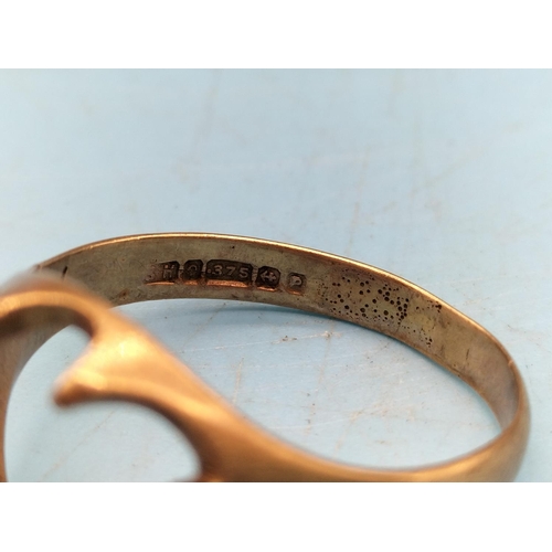 272 - 2 x 9ct Gold Scrap Rings. 4.2 Grams.