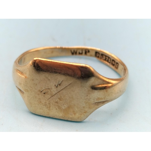 272 - 2 x 9ct Gold Scrap Rings. 4.2 Grams.