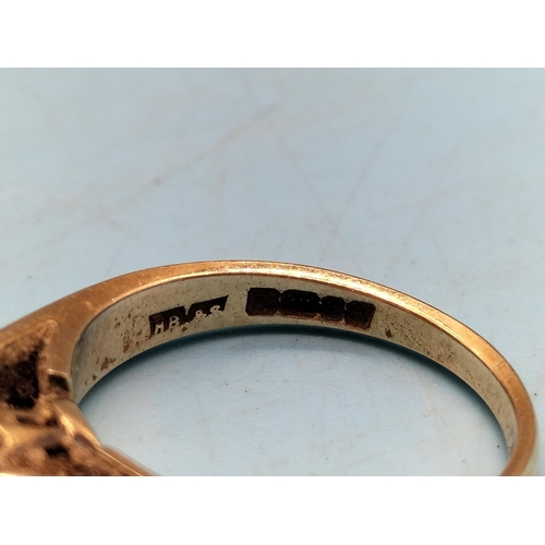 273 - 9ct Gold and Diamond Ring. 2.9 Gram. Size J.